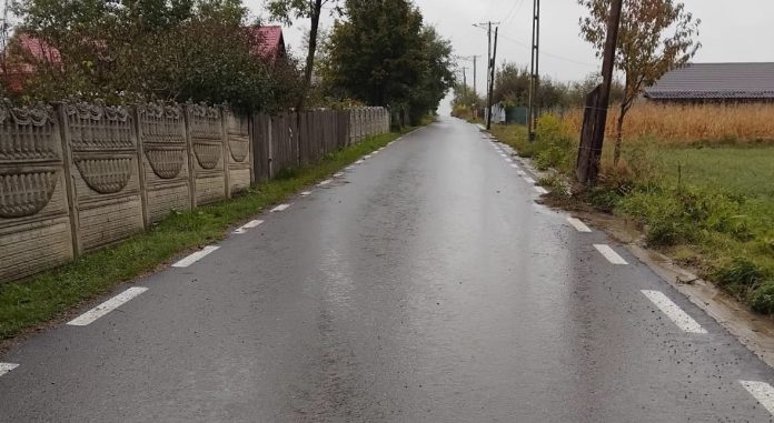 drum asfaltat în comuna Lungani