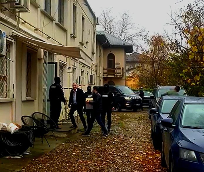 Fanel Bogos adus la DNA