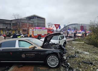 Video! Accident cu victimă in capăt CUG. Este implicata o mașina de lux