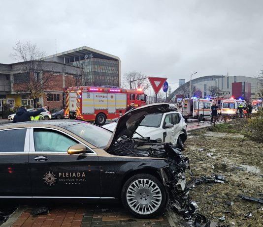 Video! Accident cu victimă in capăt CUG. Este implicata o mașina de lux