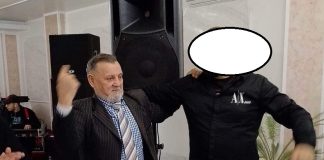 ‘’Regele’’ țiganilor din Roman s-a împușcat în cap. Gestul, transmis în direct Stan Simion