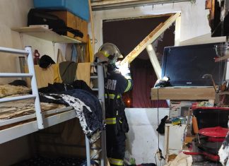 Galerie foto! Imagini de groază. Explozie într-un apartament din cartierul Alexandru cel Bun apartament butelie explodata