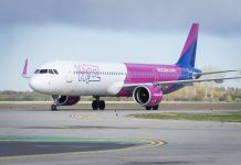 Companie aeriană, obligată la plata unor daune de mii de euro către o familie de ieșeni!