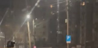 Video care a înfiorat internetul! Curier de mâncare, lovit în trafic. Poliția a intrat pe fir -UPDATE