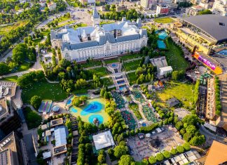 IULIUS simplifică experiența de shopping prin HELLO TAX FREE. La Palas, turiștii din afara UE beneficiază de rambursarea TVA-ului Grădina Palas