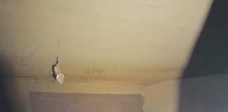 Tragedie în comuna Bălțați! Un bătrân a murit ars în propria casă o camera afectata de incendiu