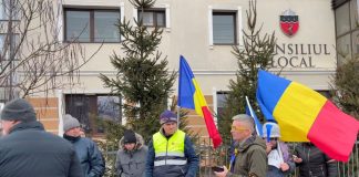 Video! Revoltă într-o comuna din județul Iași. Noile taxe locale au scos oamenii în stradă