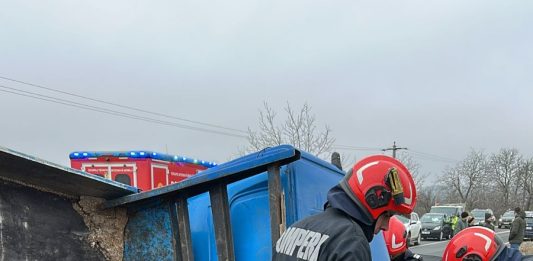 Video! Accident cu șase victime în Popricani. Mai multe persoane sunt încarcerate -Update
