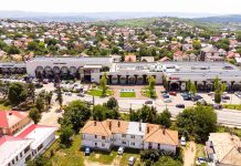 Family Market Tomești va găzdui primul Drive-Thru KFC din zona metropolitană Iași. Proiectul este dezvoltat de compania IULIUS