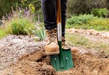 Cel mai ciudat proces penal: ieșean achitat de judecători după ce a fost acuzat că… a săpat o groapă!