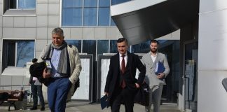 Video! Chirica audiat ca inculpat în dosarul Flux. Decizie șoc: a refuzat varianta închisorii cu suspendare Mihai Chirica și avocatii Daniel Atasie și Bogdan Trofin