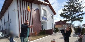 Video! Situație tragică pentru o mamă din Iași! S-a luptat cu tatăl copiilor ei ca micuții să nu ajungă în plasament: „Mi-a spus că nu are să le dea să mănânce”