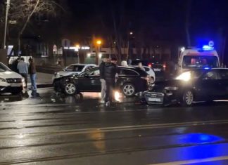 Video! Accident rutier grav în Copou! Au fost implicate 3 autoturisme