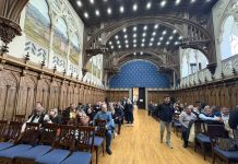 Video! Întâlnire între prefect și primarii din județul Iași, pe tema restructurărilor de personal. Peste 900 de angajați vor trebui concediați