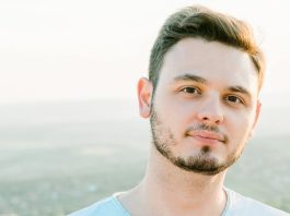 Un medic şi-a riscat întreaga carieră pentru o şpagă de 20 de euro! Procurorii ieşeni l-au „executat”!