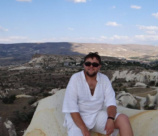 Situație revoltătoare la Spitalul „Sf. Maria” Iași. Copil de 4 ani, în stare gravă, după ce fiul șefei UPU i-ar fi greșit diagnosticul: „Din cauza tratamentului, a ajuns să verse spumă”