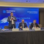 Adam Hammond, Cristian Berariu, Mihnea Costoiu semnare contract computer cuantic