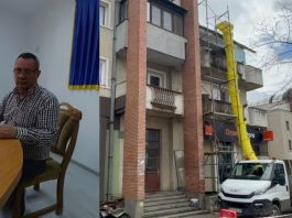 FOTO/VIDEO! Mașina primăriei, folosită la șantierul casei primarului. Văleanu susține că a închiriat-o cu 100 de lei pe zi, cu tot cu șofer