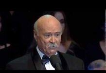 Tudor Gheorghe a ajuns de urgență la spital. Artistul s-a îmbătat și a căzut în baia Hotelului Moldova