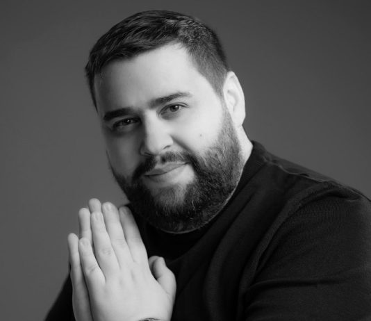 Cel mai mare ecroc spiritual din Iași executat de procurori. A încasat 90.000 euro să vorbescă cu Bau Cornel Bogdan Lăcătuș