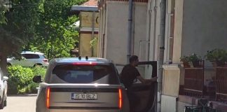 Foto/Video! Notarul imobiliarilor din Iași s-a baricadat la Socola după scandalul din Fratelli Vlad Pătrășcanu la Socola