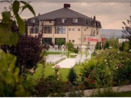 Angajați cu stafilococ la Capitol. Infecție cu Salmonella după nunta șefilor IPJ Hotel Capitol Iași