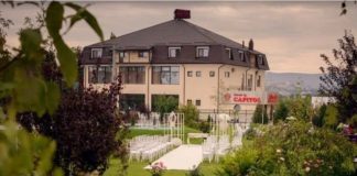 Angajați cu stafilococ la Capitol. Infecție cu Salmonella după nunta șefilor IPJ Hotel Capitol Iași