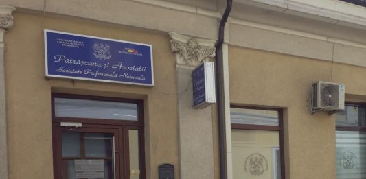 Notarul imobiliarilor din Iași încătușat în clubul Fratelli. Pătrășcanu a lovit un polițist birou notar Vlad Pătrășcanu