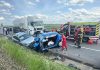 Accident între două autoturisme și un camion, la Sârca. Un bărbat este resuscitat – UPDATE