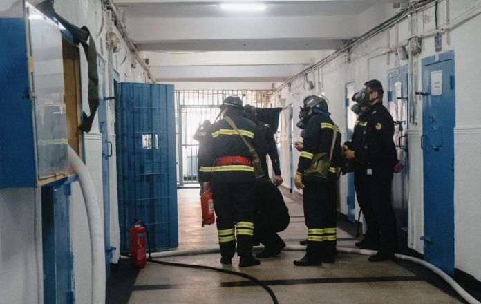 pompieri la Penitenciarul Iași