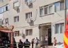 Incendiu puternic la un bloc din Iași. Pompierii intervin de urgență