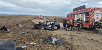 FOTO! Carnagiu pe un drum din județul Iași: 3 persoane și-au pierdut viața într-un accident înfiorător