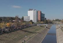 Imagini unice de la pelerinajul Sfintei Parascheva: zeci de mii de pelerini așteaptă să ajungă la raclă
